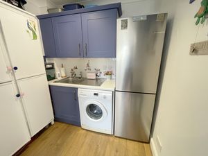 Heron Way- click for photo gallery
